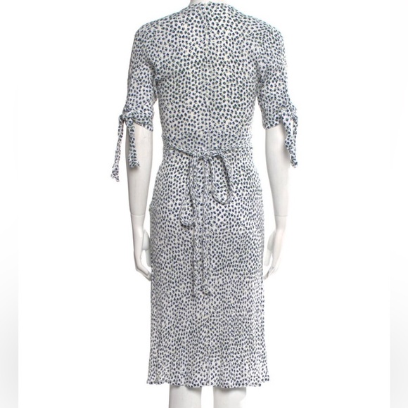 Faithful the Brand floral midi dress, size 6, medium - Picture 2 of 8